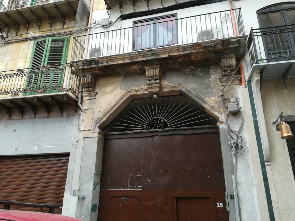 Casa In Palazzo Graffeo Erika Apartamento Palermo Exterior foto